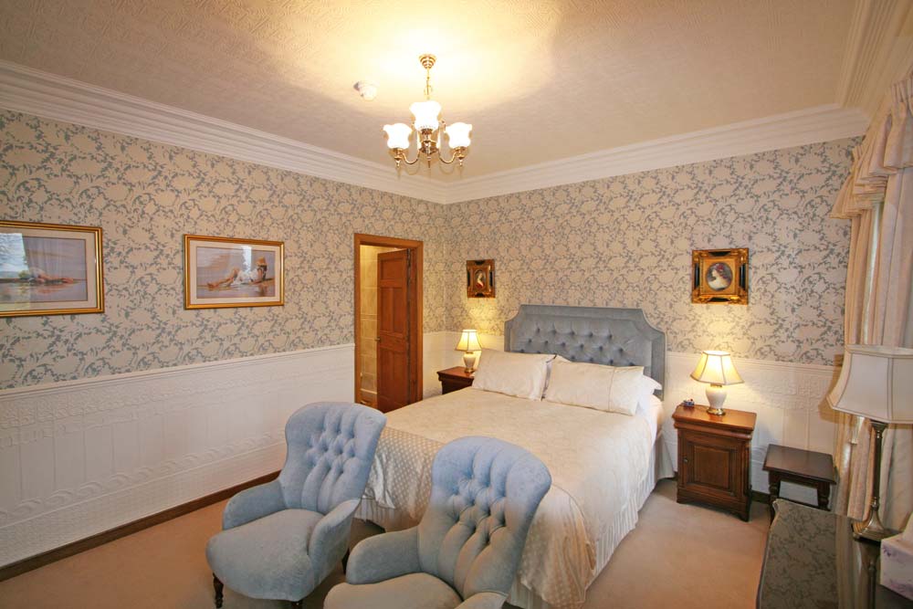 Bedroom 2 : The Edwardian Room